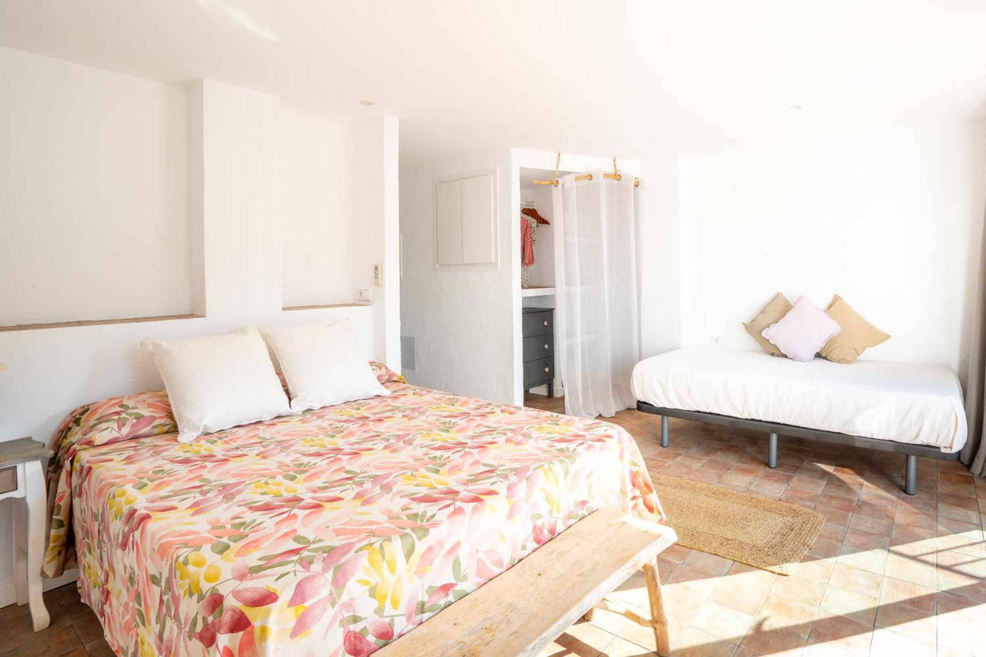 Hostal Sa Malica Blanes Exteriör bild