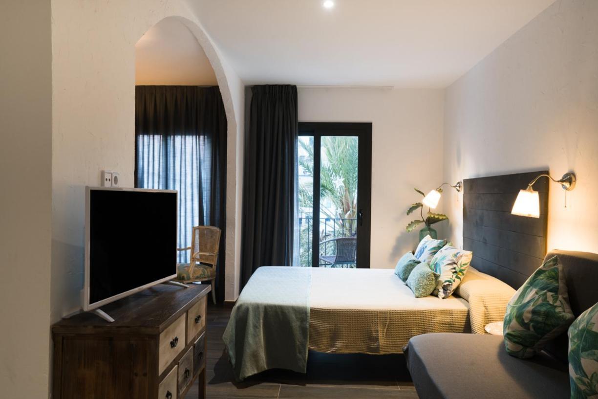Hostal Sa Malica Blanes Exteriör bild